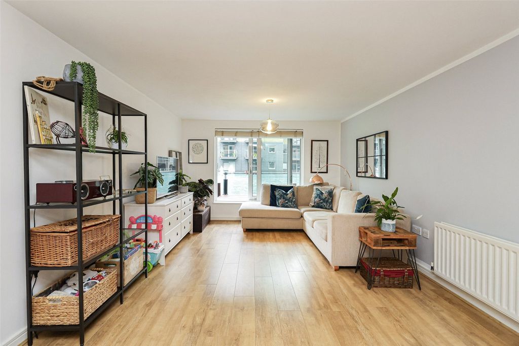 Property photo 1 of 17 Picture No. 33