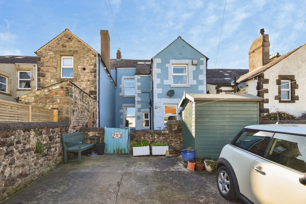 Property photo 3 of 20 Pbox-Img.Jpg
