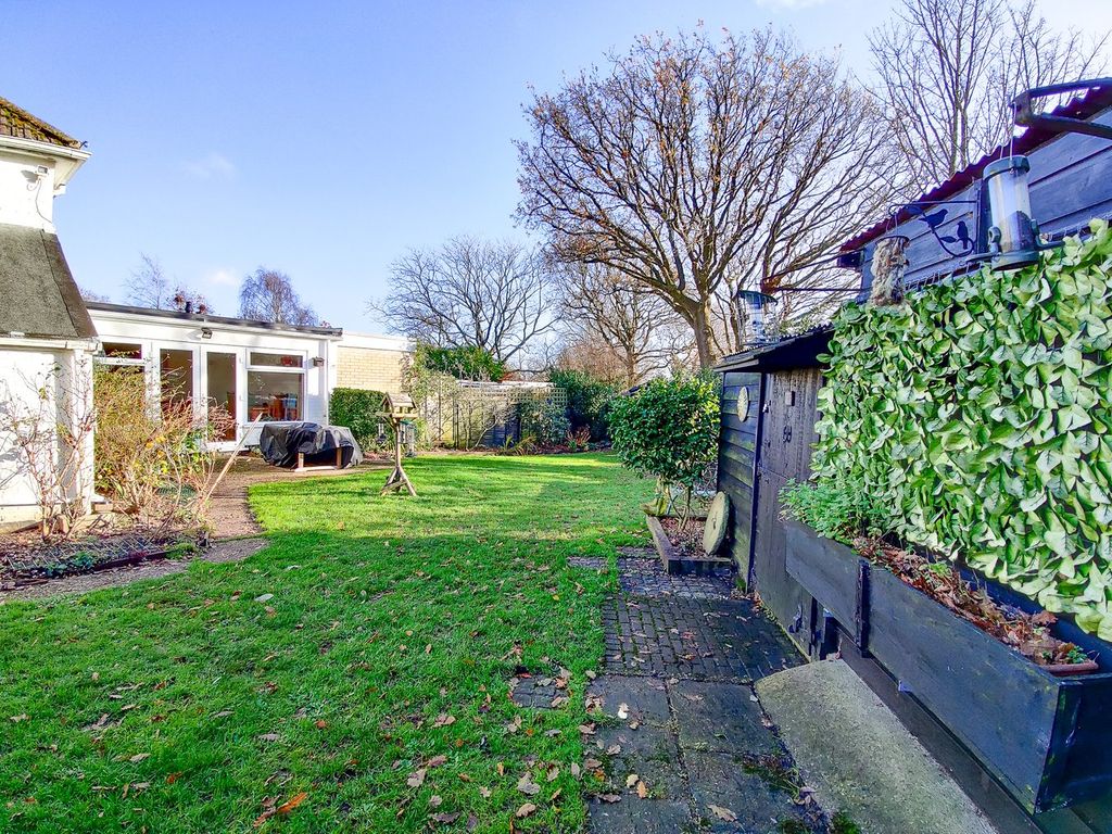 Property photo 3 of 21