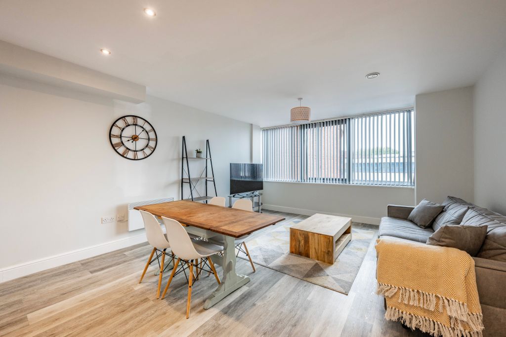 Property photo 2 of 7 Image