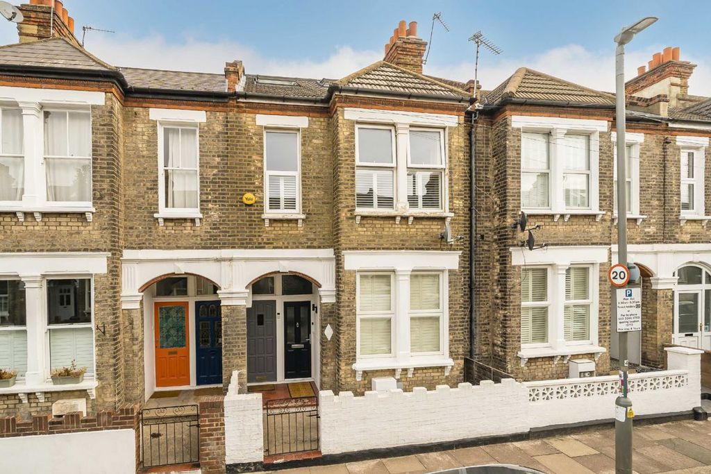 Property photo 1 of 10