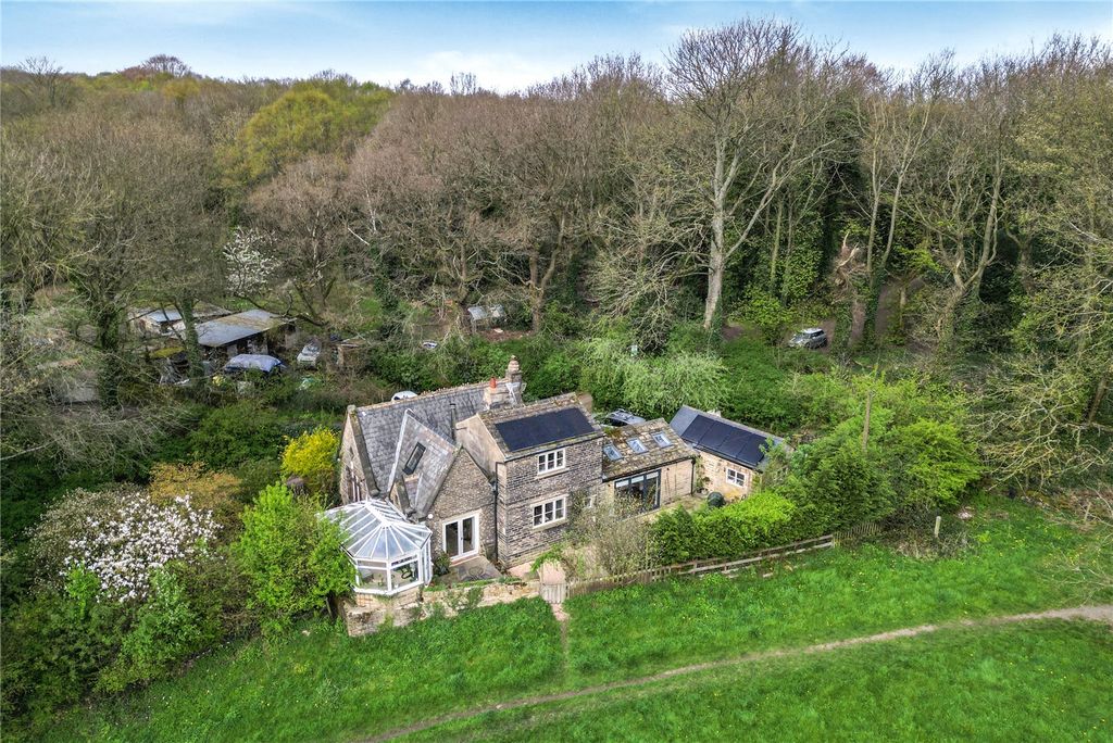 Property photo 1 of 35 Picture No. 18