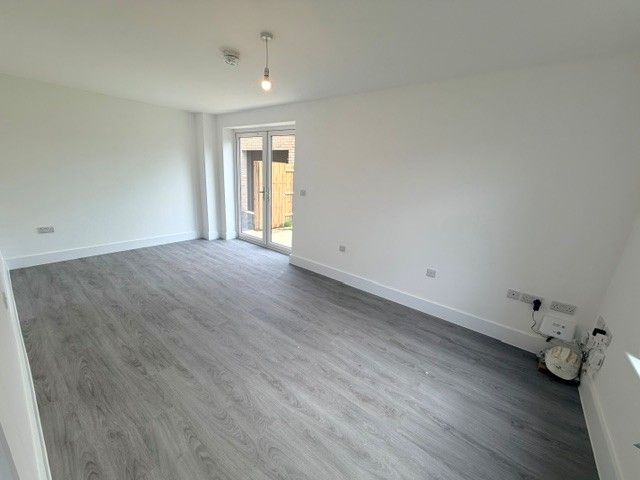 Property photo 2 of 12 Living Room