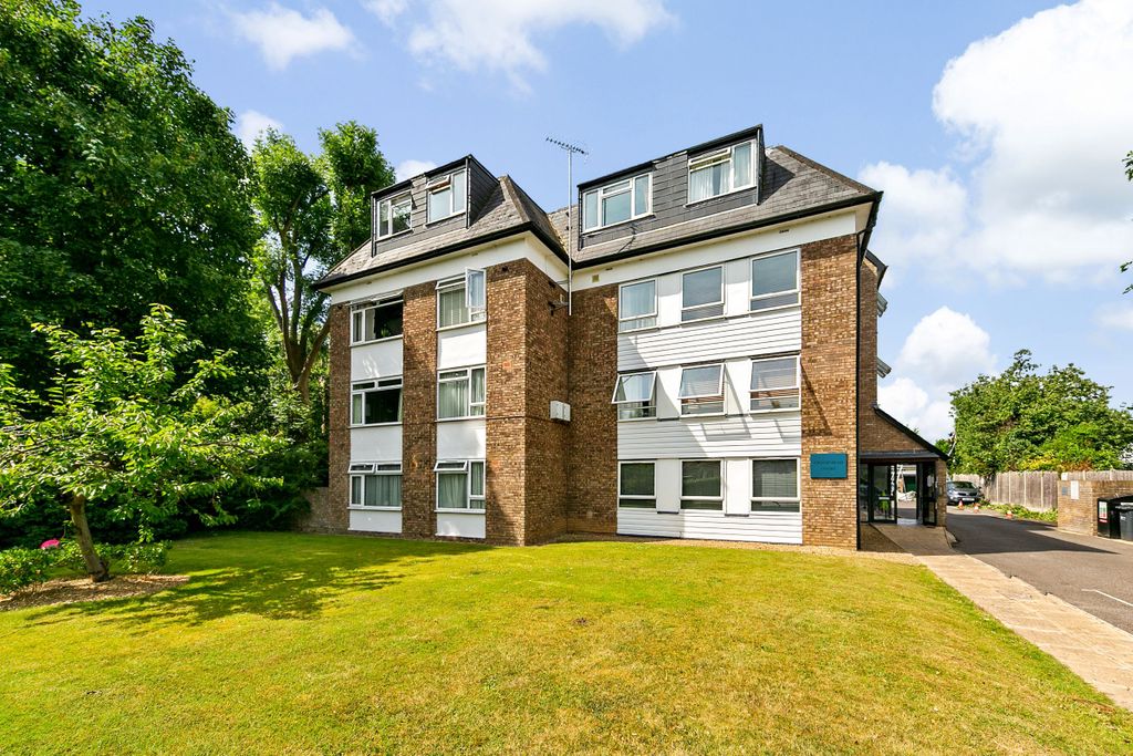 Property photo 1 of 9