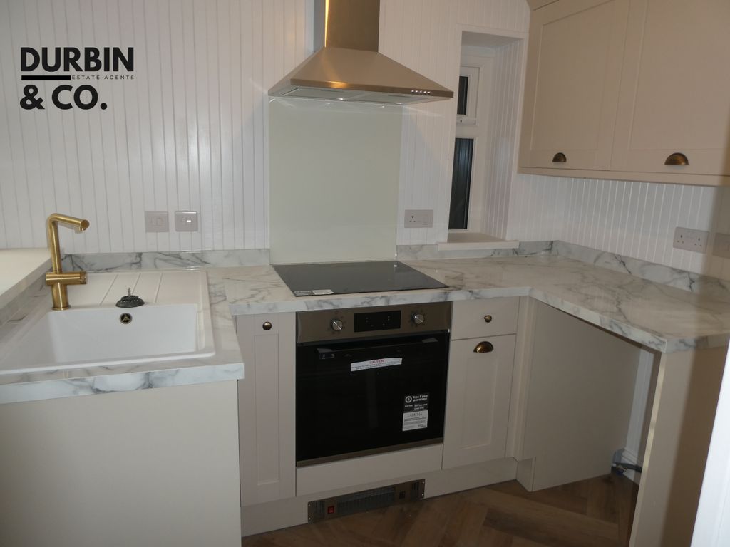 Property photo 2 of 32 Kitchen