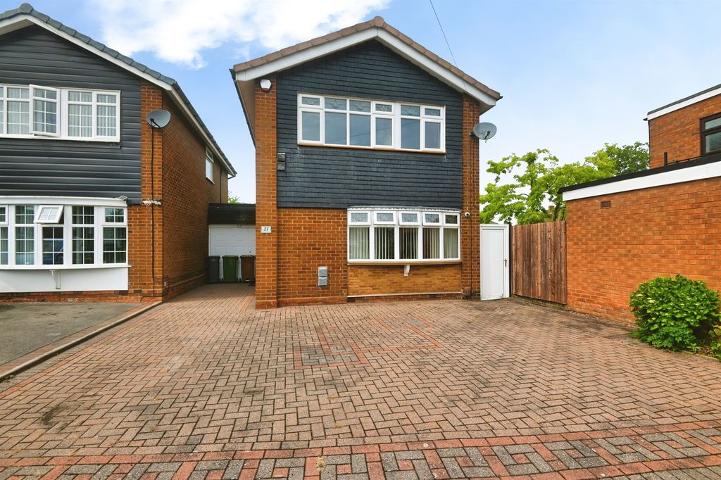 Property photo 1 of 22