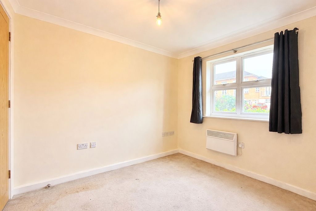 Property photo 3 of 5 Picture No. 06