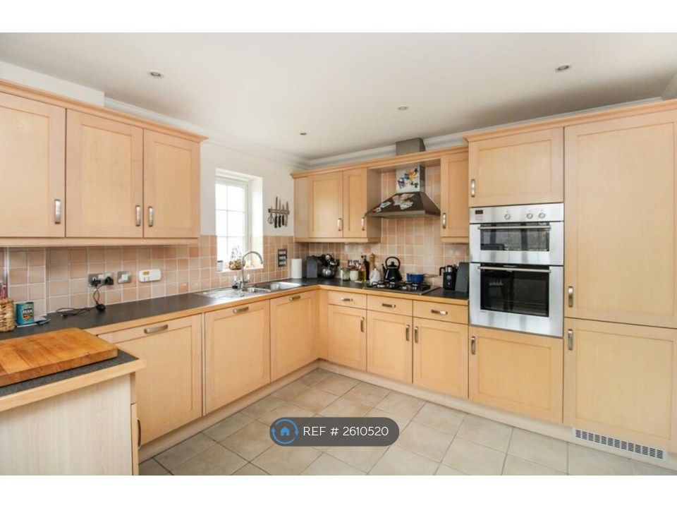 Property photo 2 of 10 2 Of 10 Kitchen/Dining Room