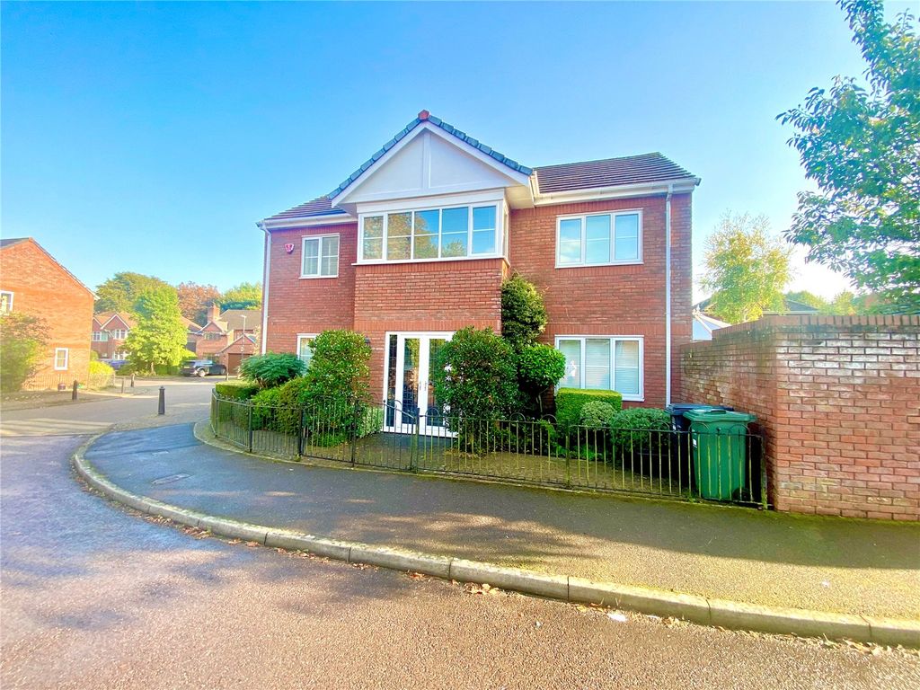 Property photo 1 of 16 Picture No. 20