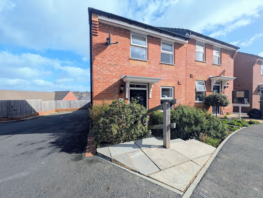 Property photo 1 of 27