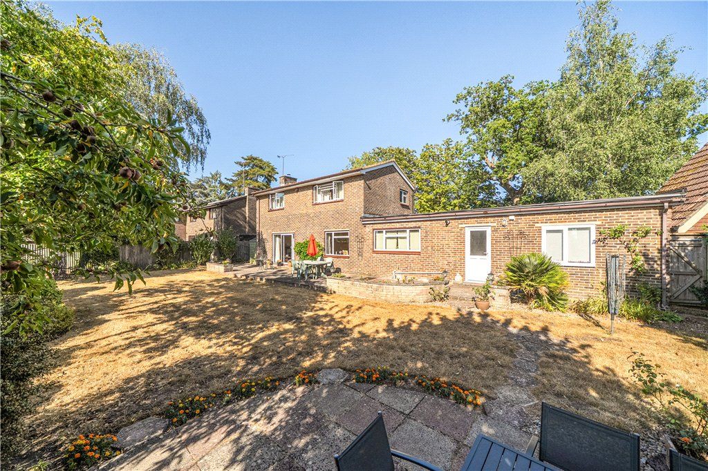Property photo 2 of 11 Picture No. 14