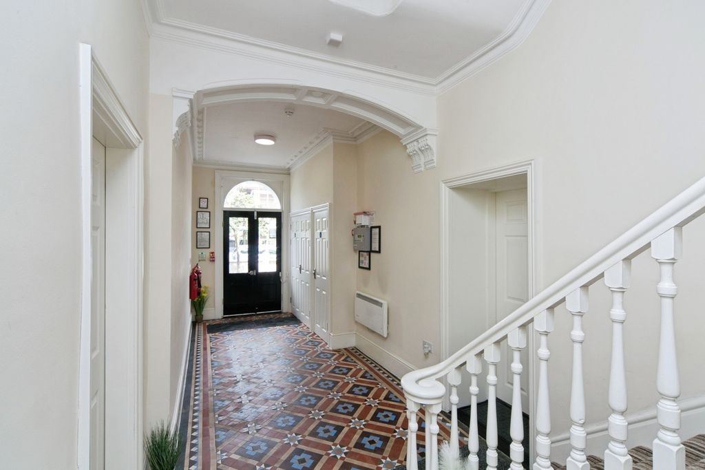 Additional image 16 of 2 bed flat for saleAugusta Street, Llandudno, Conwy LL30