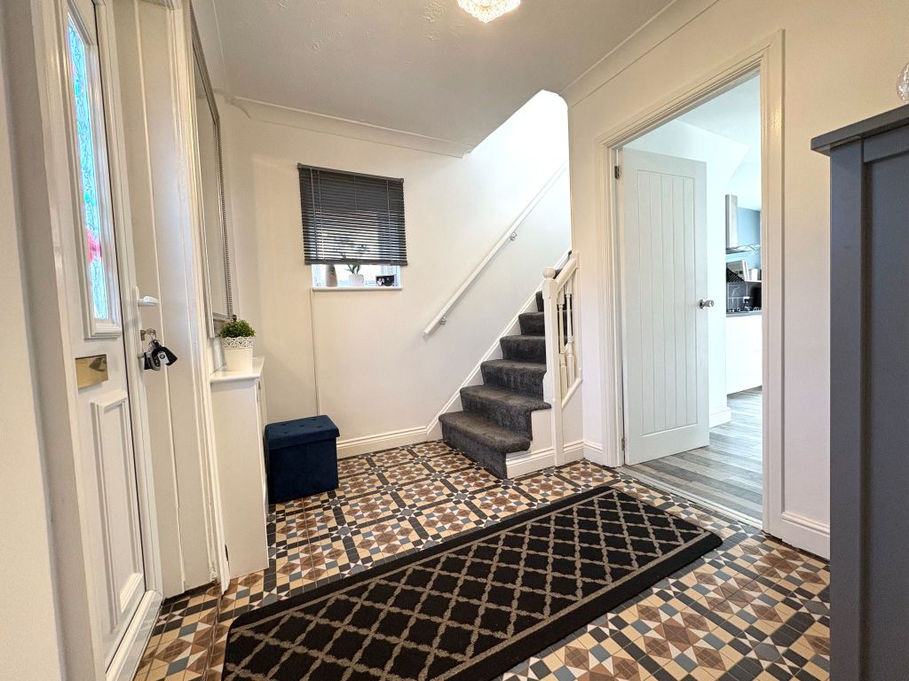 Property photo 2 of 26 Photograph 2