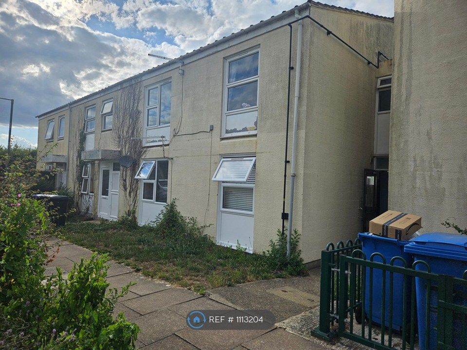 Property photo 1 of 19 Front Of Flats
