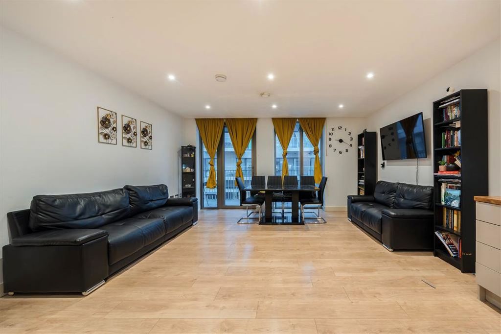 Property photo 2 of 7