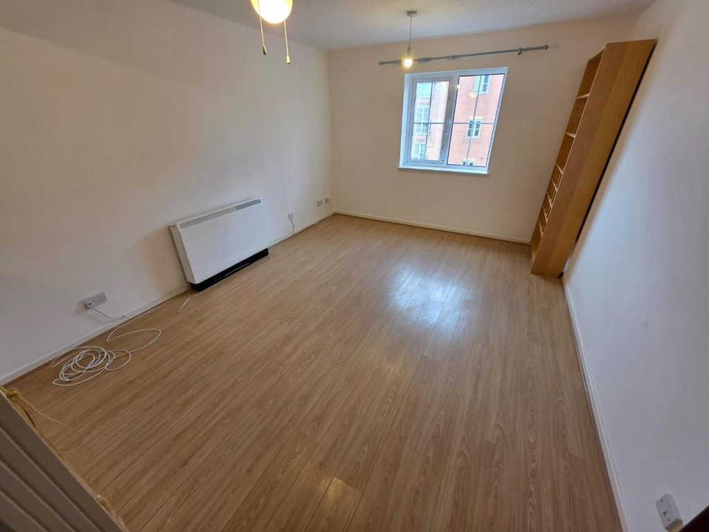 Property photo 3 of 6 Living Room.Jpg