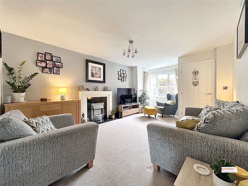 Property photo 3 of 25 Picture No. 04