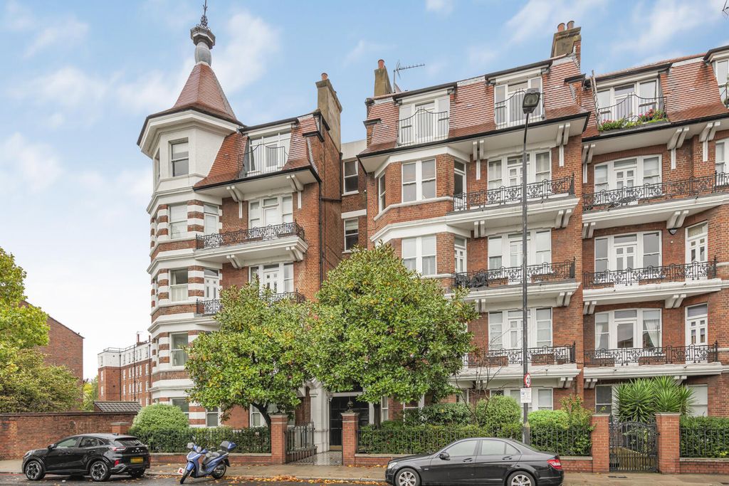 Property photo 2 of 16 Front (Exterior)