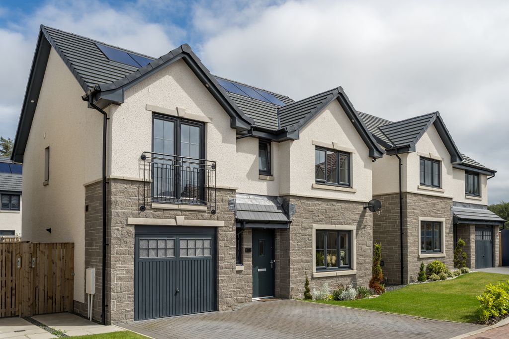 Property photo 2 of 20 The Avondale