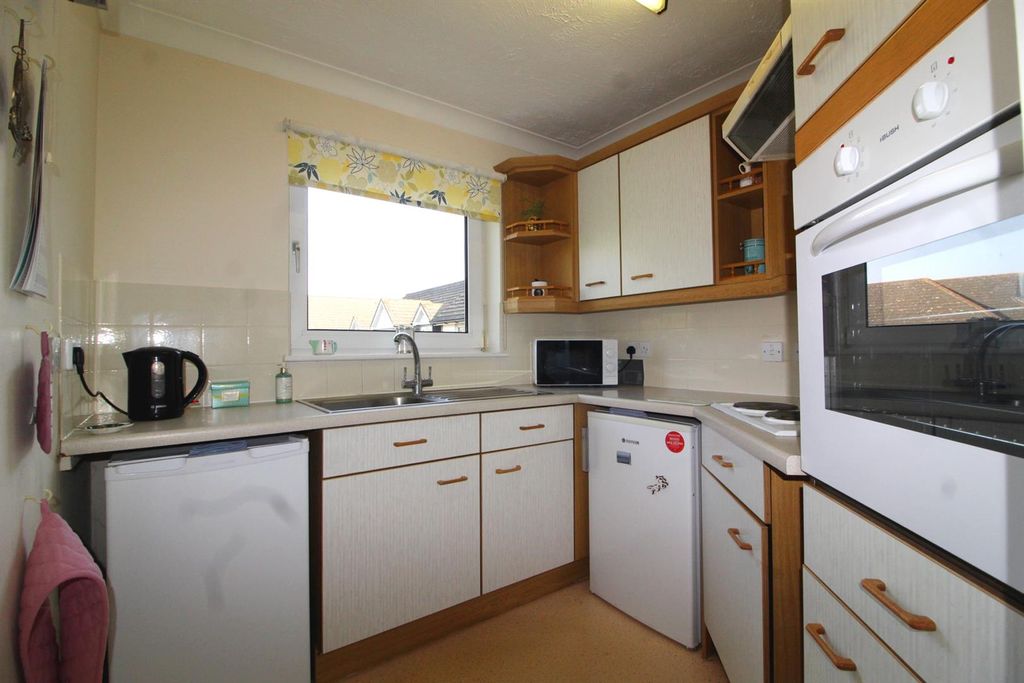 Property photo 3 of 7 E Kitchen.Jpg