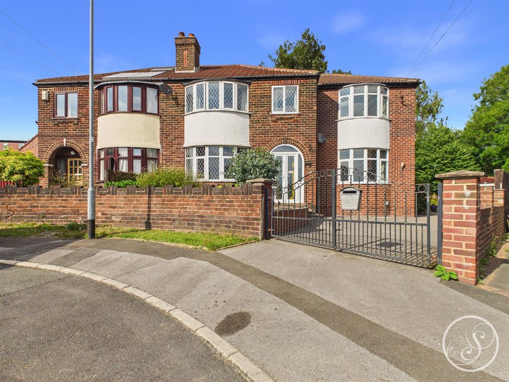 Property photo 1 of 25