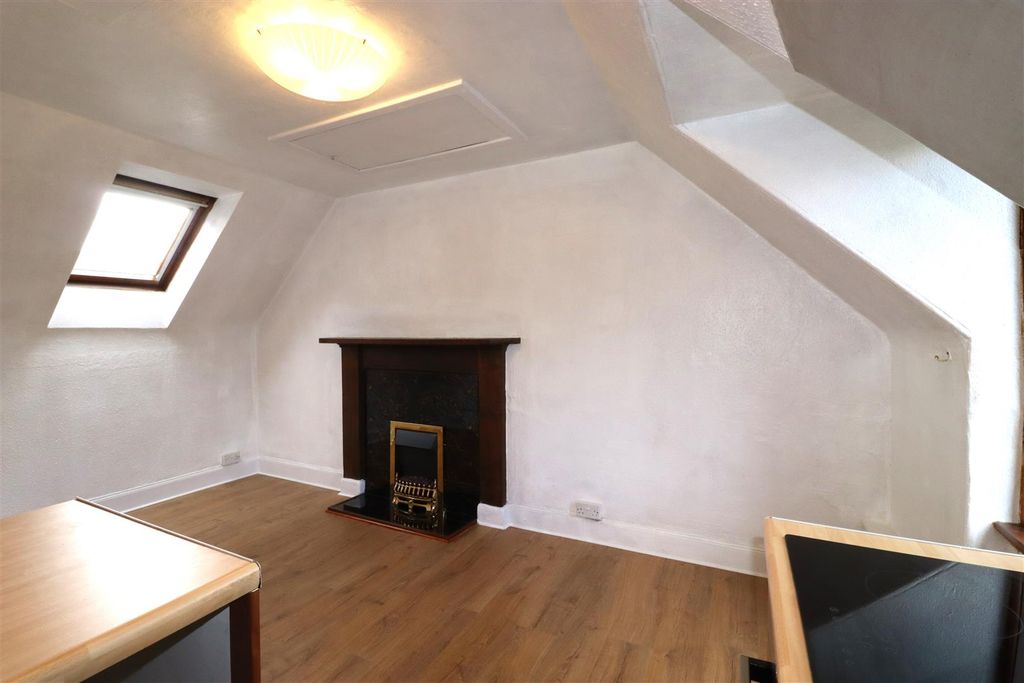 Additional image 7 of 1 bed flat for sale3 Bales Buildings, Argyle Street, Inverness IV2