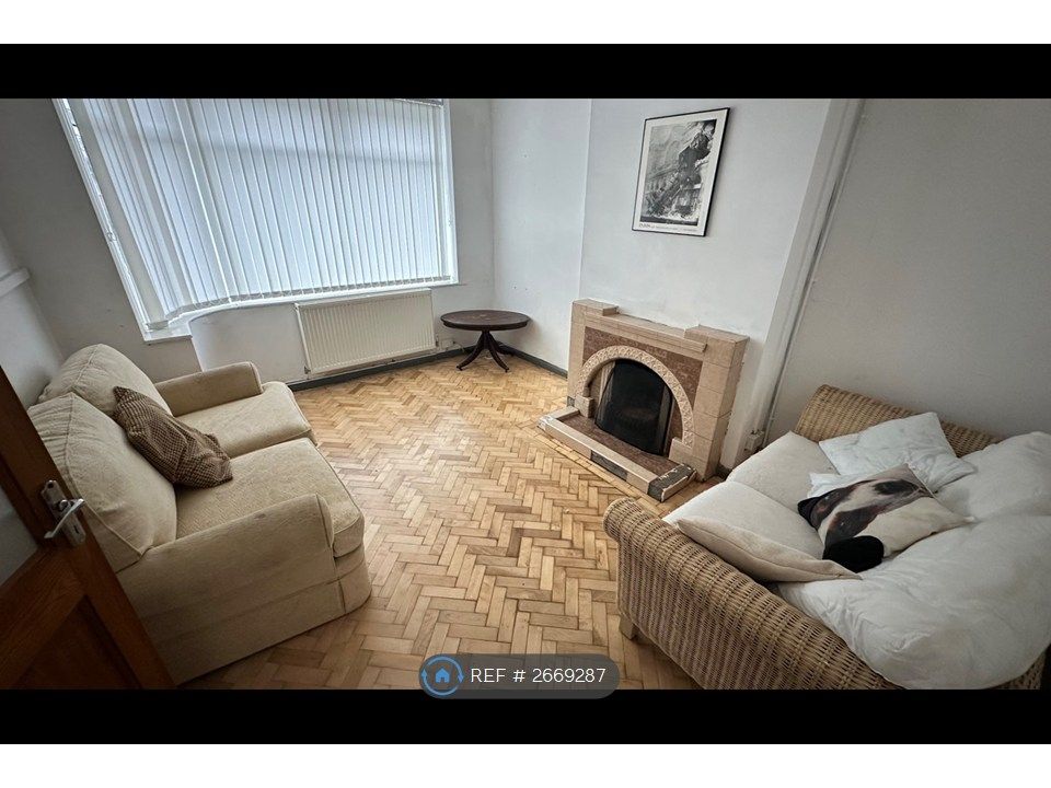 Property photo 2 of 14