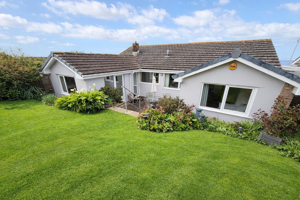 Property photo 1 of 14