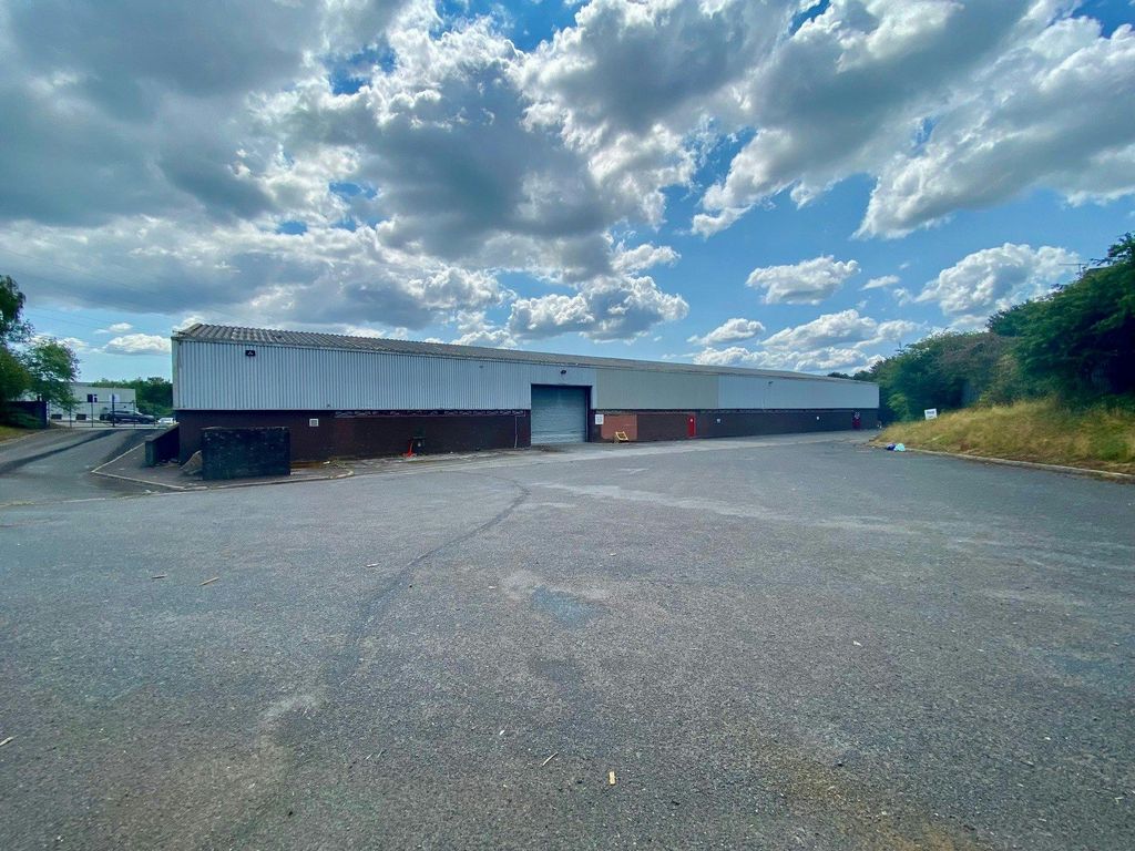 Property photo 2 of 13 Image 2