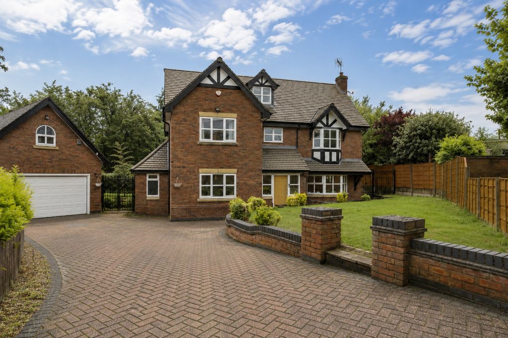 Property photo 1 of 38 4272210