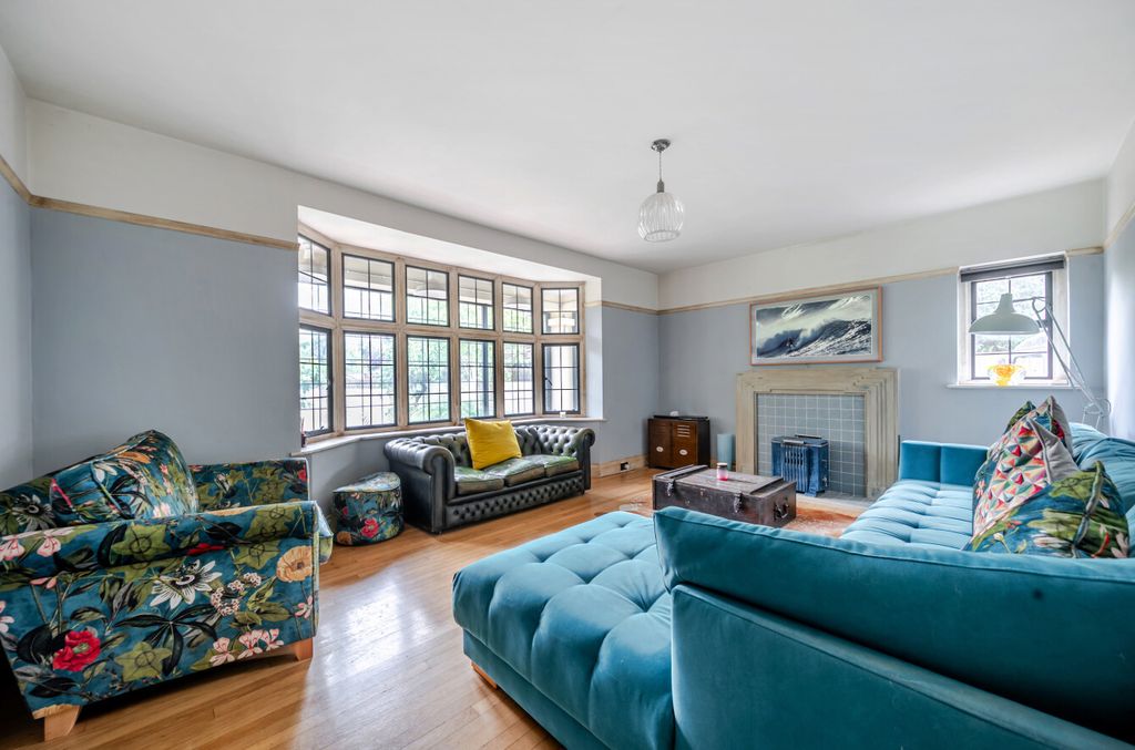 Property photo 2 of 22 1479589-19-6A341A...