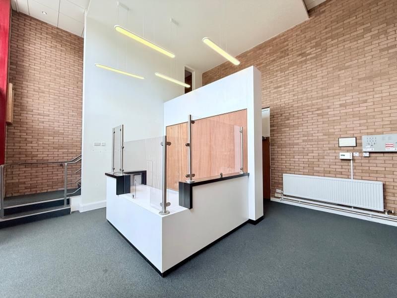 Property photo 3 of 21