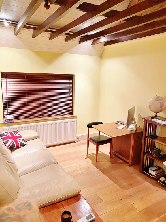 Property photo 1 of 5