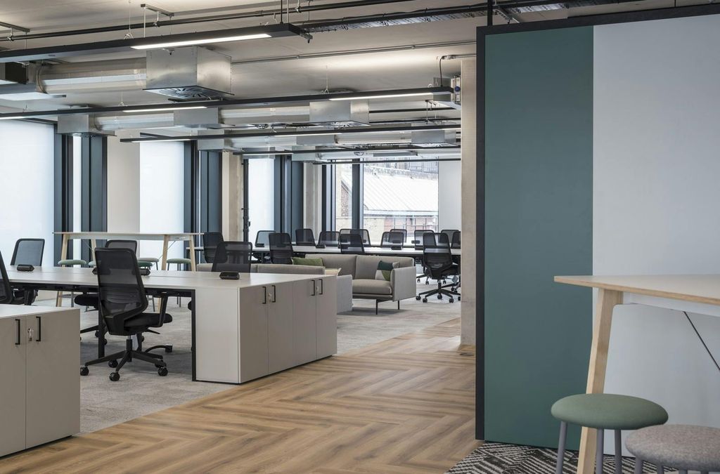 Property photo 2 of 18 3rd Floor