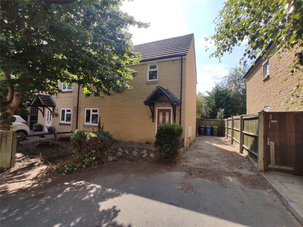 Property photo 1 of 8 Picture No. 10