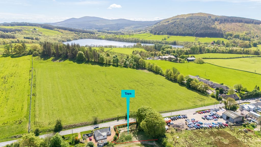 Property photo 1 of 15 Aerial Showing Loch Arthur & Lotus Hill