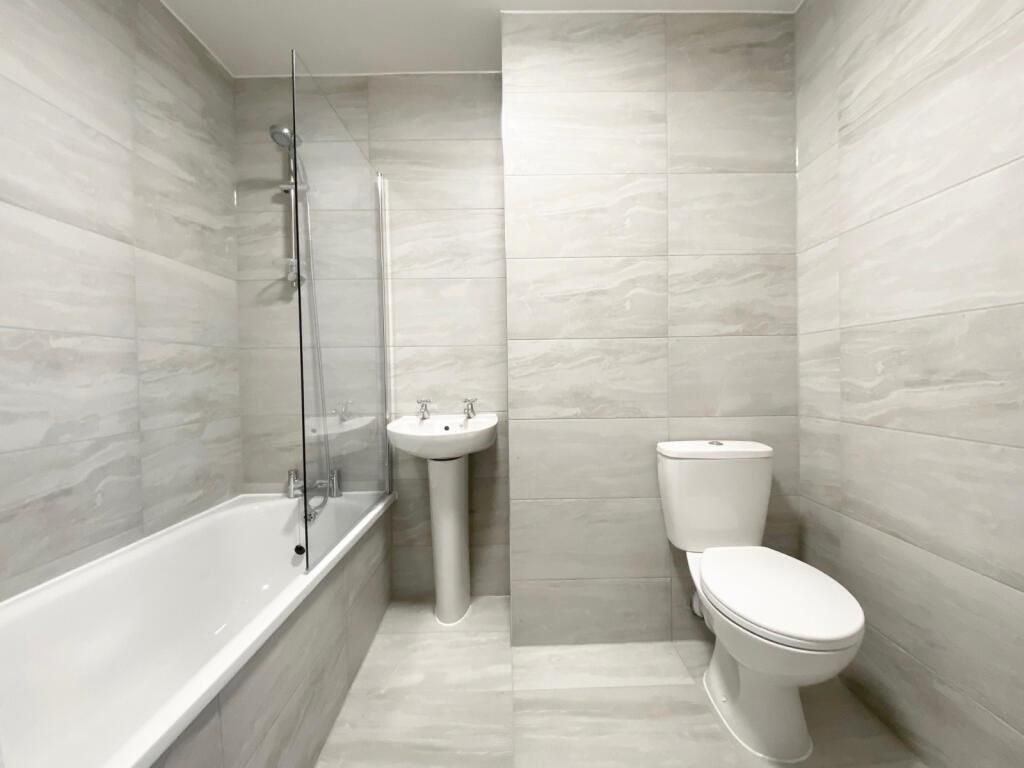 Property photo 3 of 6 3.Jpeg