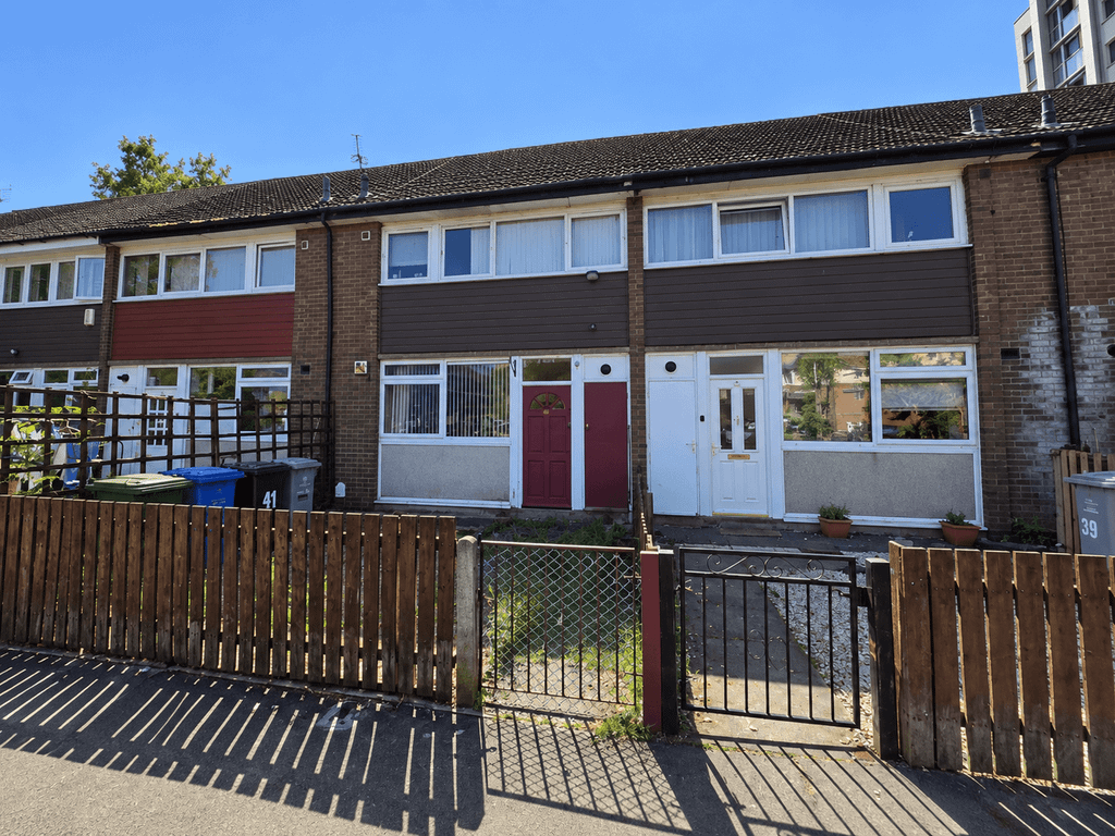 Property photo 1 of 13 3 Bed Terraced For Sale Cornbrook Park Road, Manchester M15