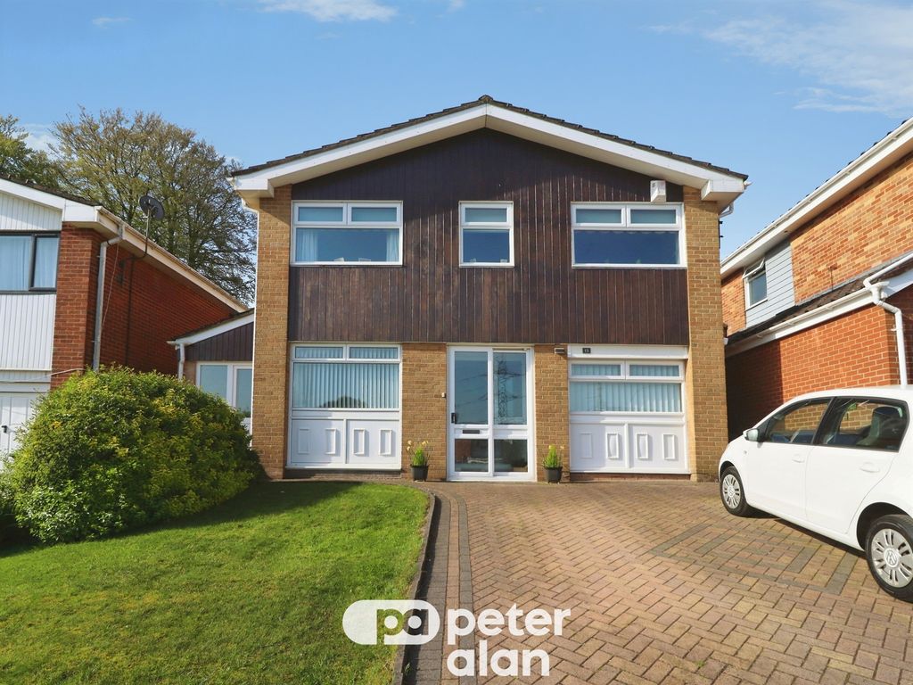 Property photo 1 of 25