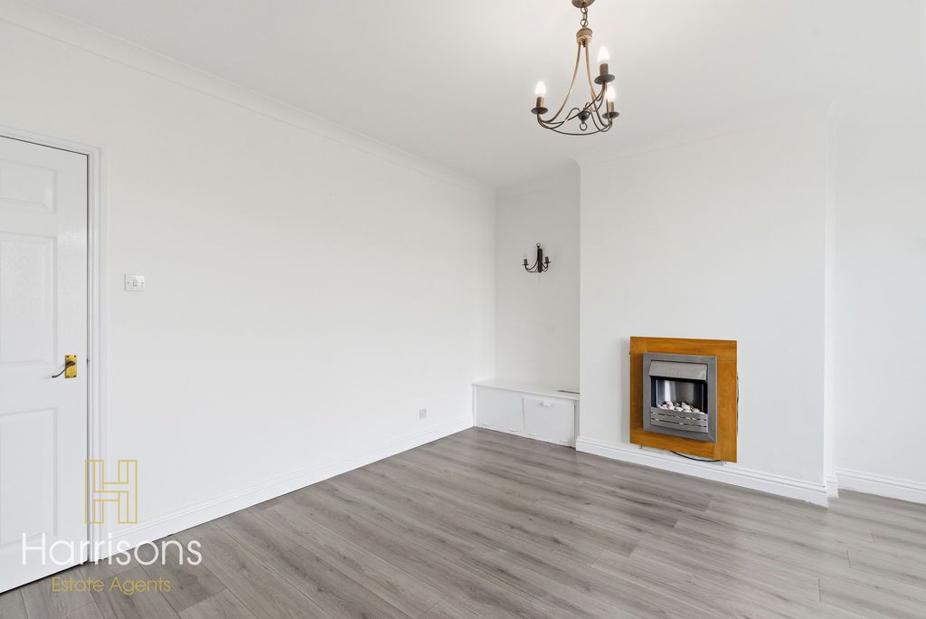 Property photo 3 of 21 Photo 17