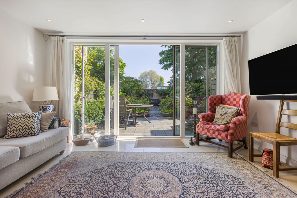 Additional image 9 of 4 bed semi-detached house for saleWoodstock Road, Summertown, Oxford OX2