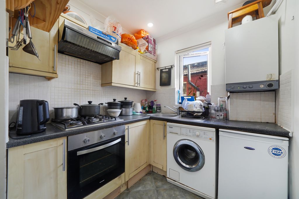Property photo 3 of 14 13