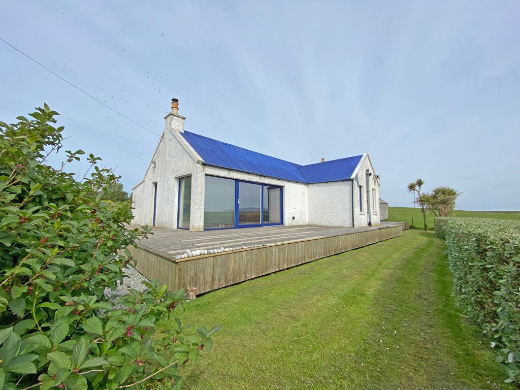 Property photo 3 of 32