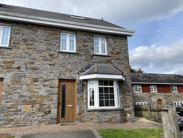 Property photo 1 of 9 Front Picture