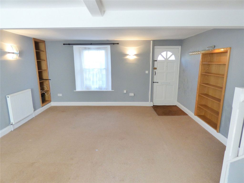Property photo 3 of 15 Picture No. 06