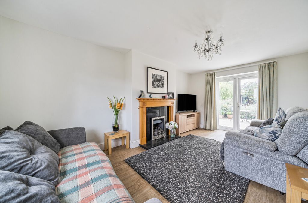 Property photo 2 of 19 1342783-22-68A482...