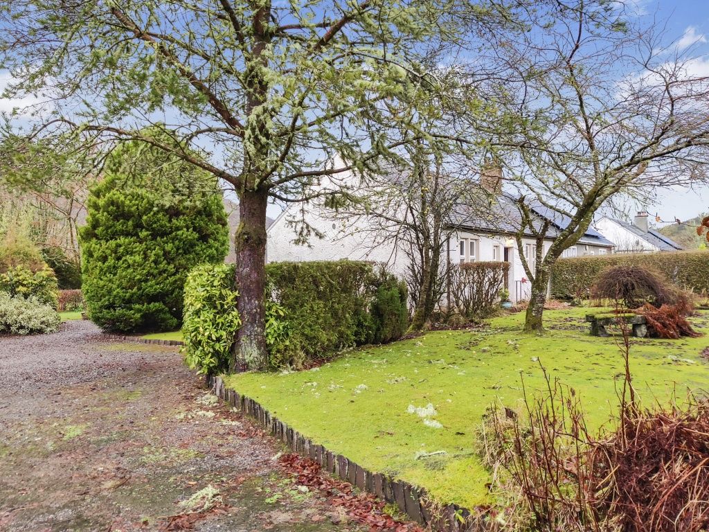Property photo 1 of 24