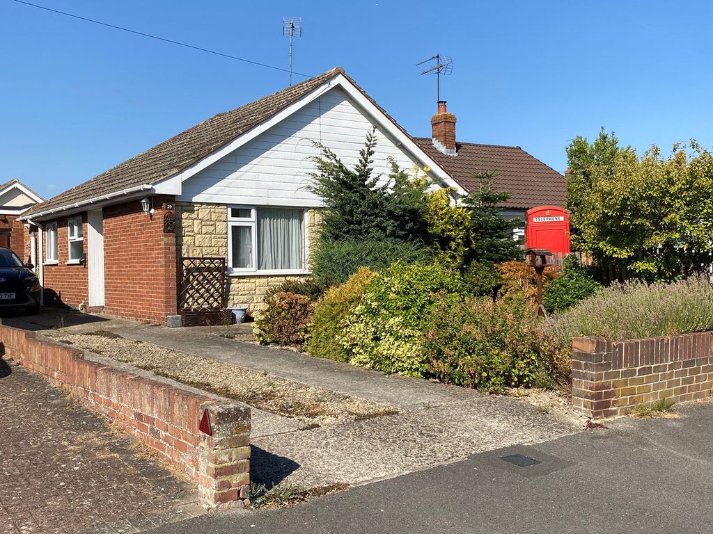 Property photo 1 of 11