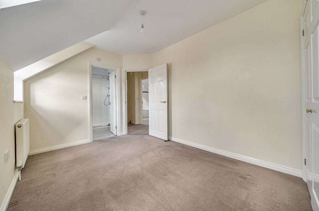 Additional image 10 of 2 bed semi-detached house for saleStation Road, Liss GU33