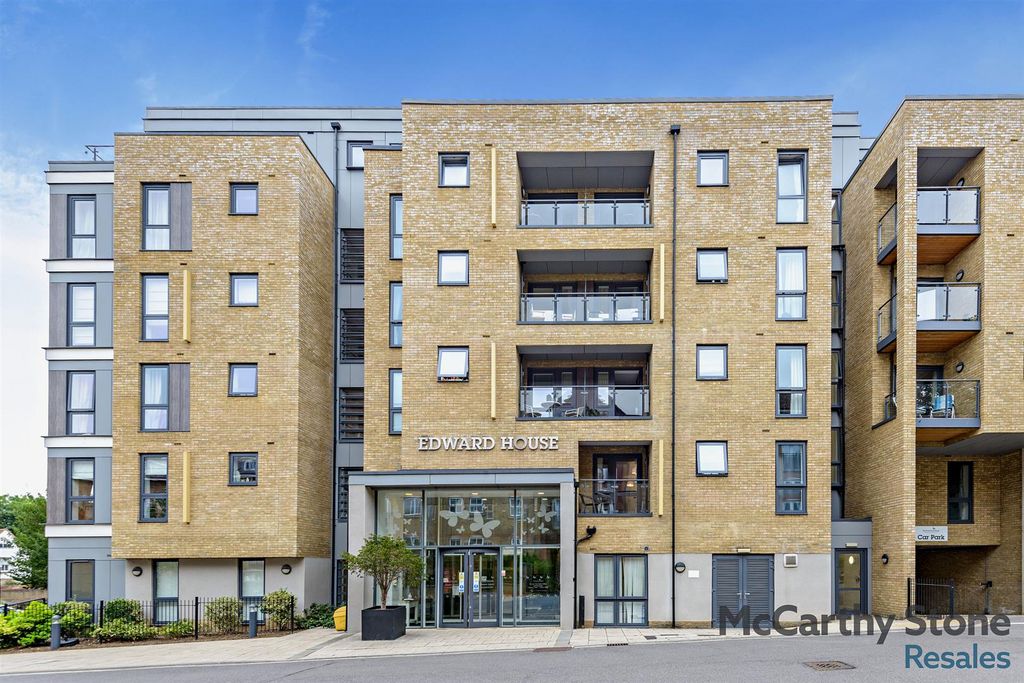 Additional image 19 of 2 bed flat for saleEdward House, Peggs Lane, Gascoyne Way, Hertford SG13